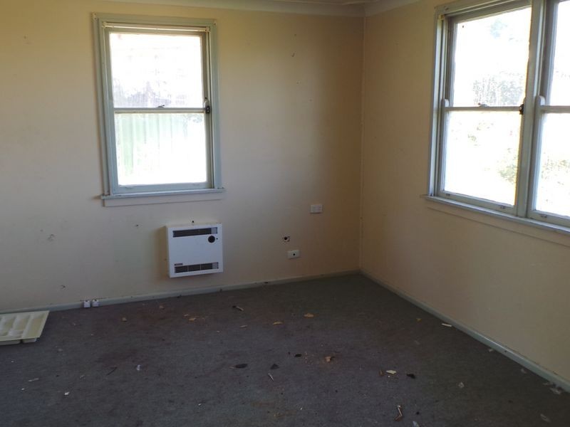 56 Mountview Crescent, Tamworth NSW 2340