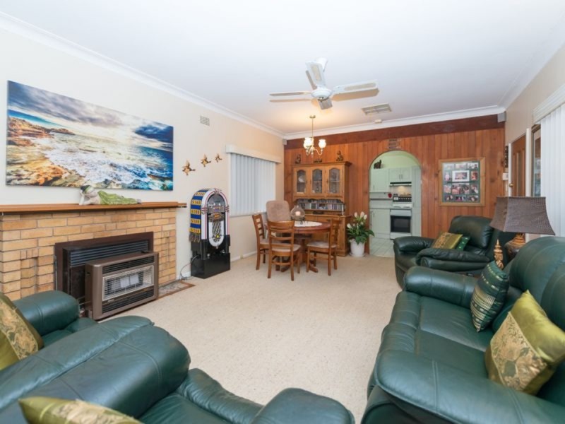 10 Diane Street, Tamworth NSW 2340