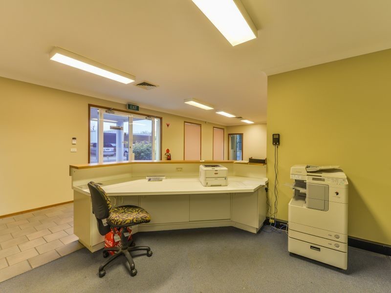 7 Lockheed Street, Tamworth NSW 2340