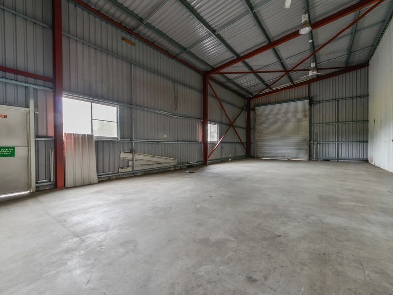 7 Lockheed Street, Tamworth NSW 2340