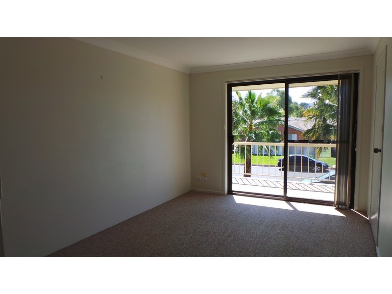 2/12 Illoura Street, Tamworth NSW 2340