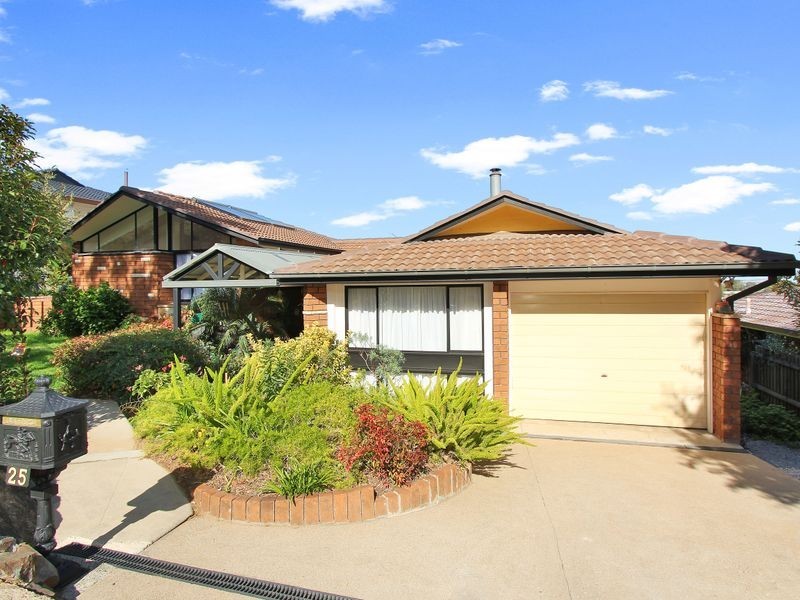 25 Dekalb Street, Tamworth NSW 2340