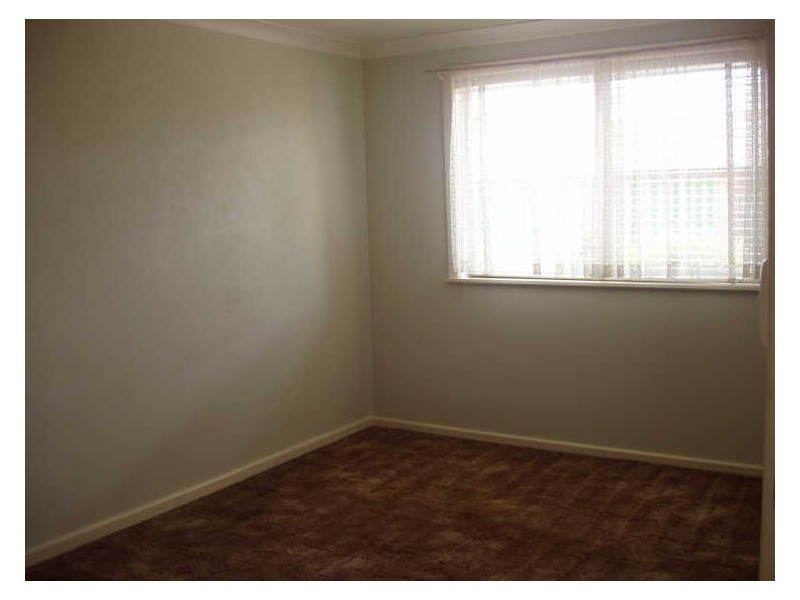 2/7 Edinburgh Avenue, Tamworth NSW 2340