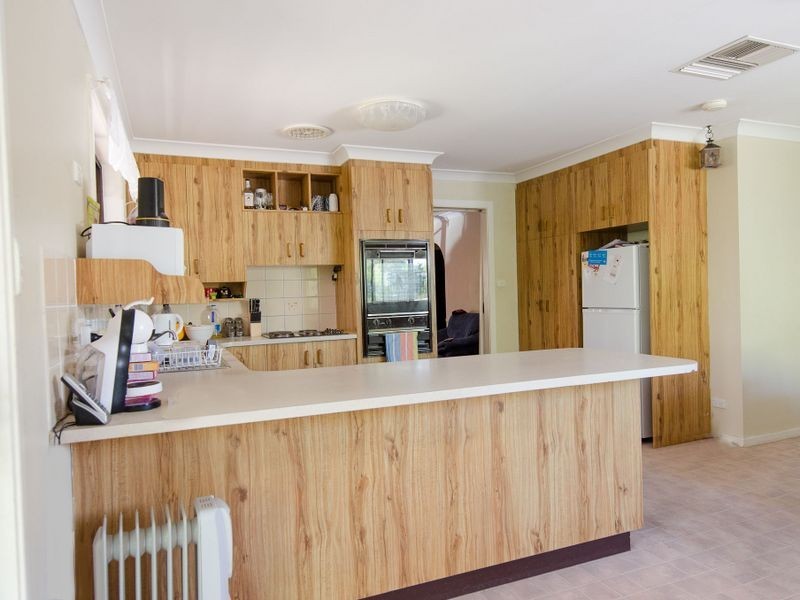 21 Ford Street, Tamworth NSW 2340