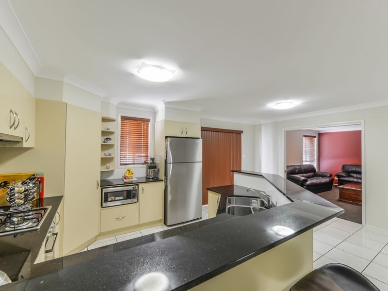 3 Bowman Drive, Westdale NSW 2340