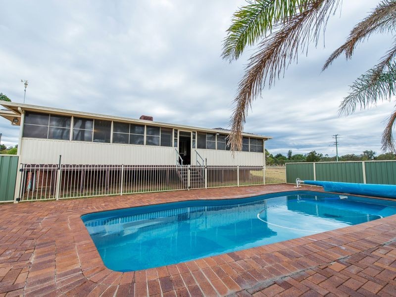49 Meadow Banks Drive, Hallsville NSW 2340