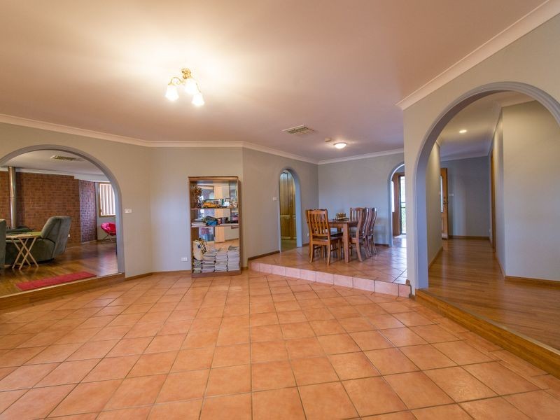 49 Meadow Banks Drive, Hallsville NSW 2340