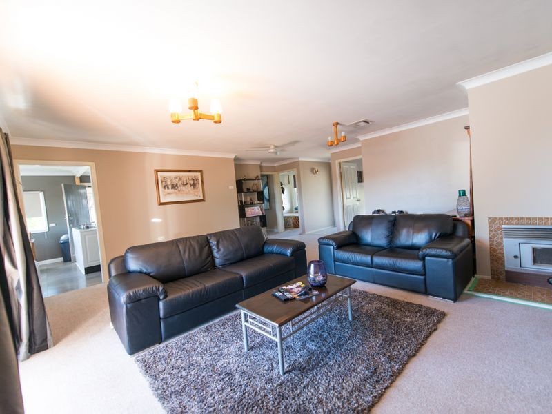 73 Calala Lane, Calala NSW 2340