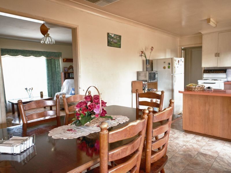 82 Garden Street, Tamworth NSW 2340