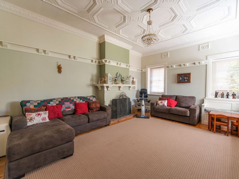 93 Carthage Street, Tamworth NSW 2340