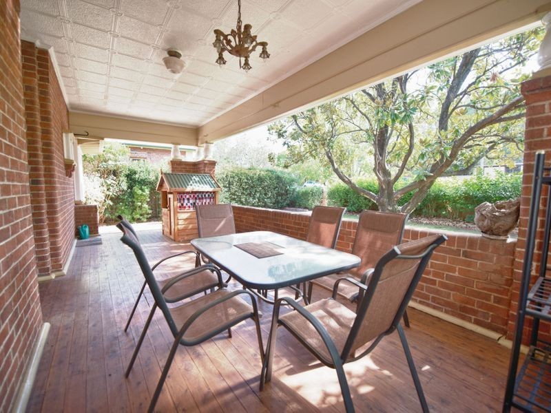 93 Carthage Street, Tamworth NSW 2340