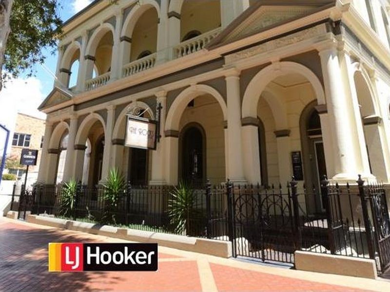 1 5 & 6/429 Peel Street, Tamworth NSW 2340