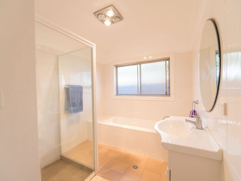 42 Campbell Road, Tamworth NSW 2340