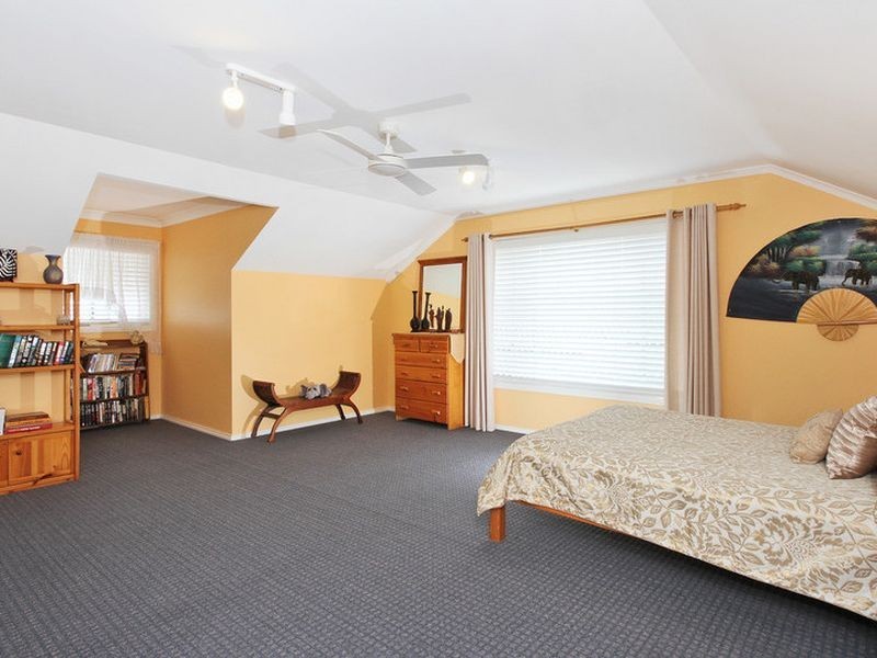 16A Bandalong Street, Tamworth NSW 2340