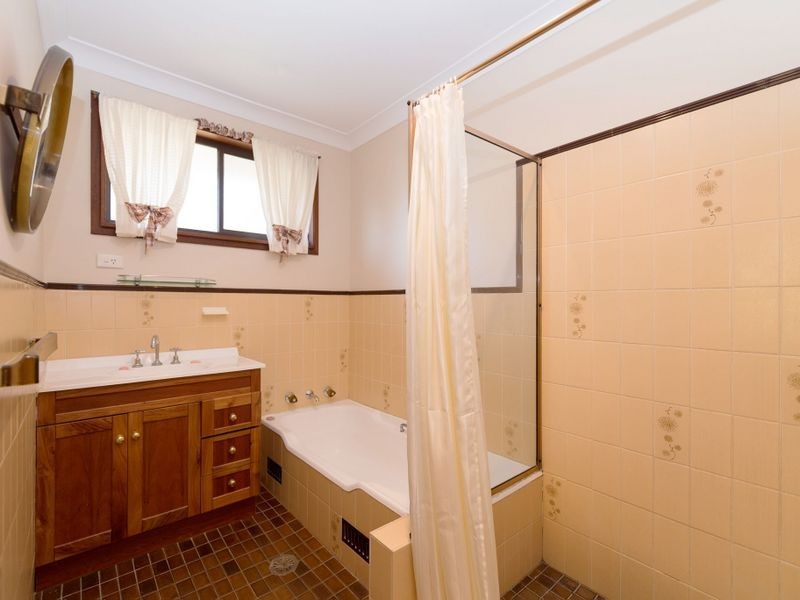 5 Myndee Avenue, Tamworth NSW 2340