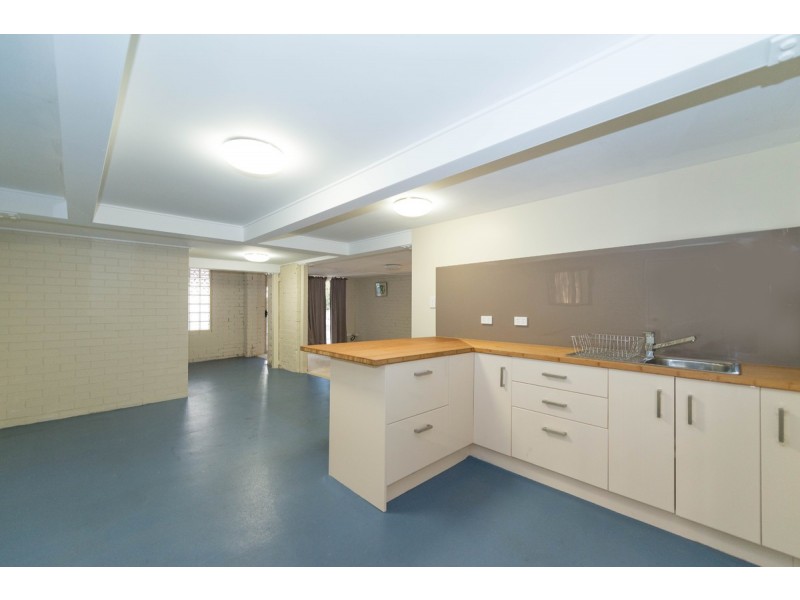 10 Yarral Avenue, Tamworth NSW 2340