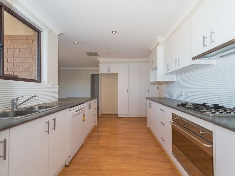 5 Baringa Place, Tamworth NSW 2340