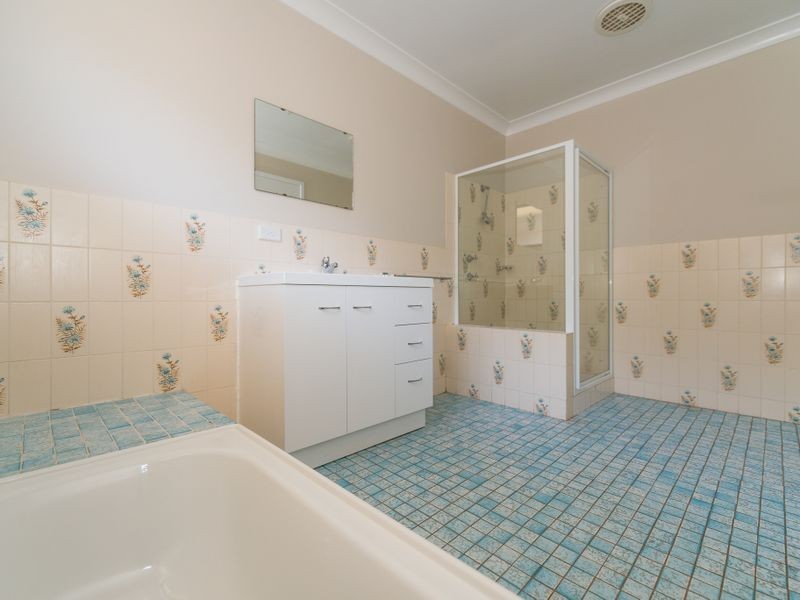 5 Baringa Place, Tamworth NSW 2340