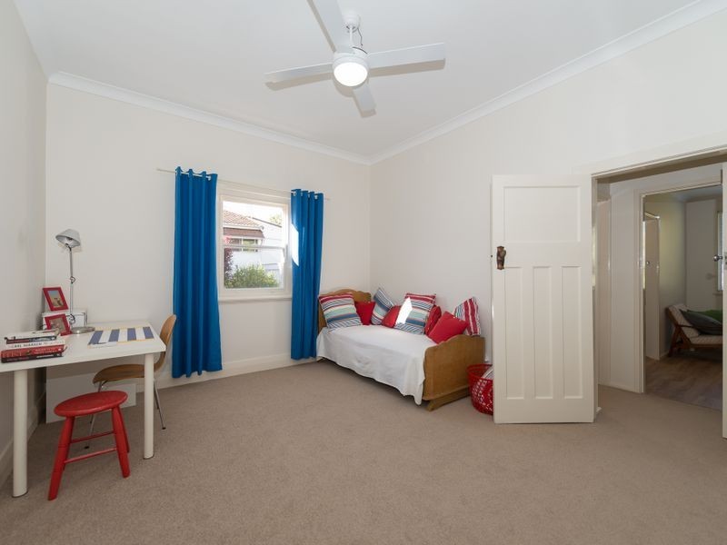123 Upper Street, Tamworth NSW 2340