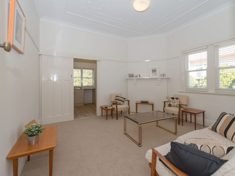 123 Upper Street, Tamworth NSW 2340