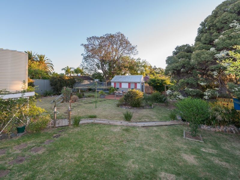 123 Upper Street, Tamworth NSW 2340