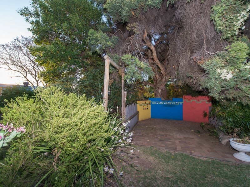 123 Upper Street, Tamworth NSW 2340