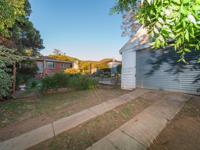 123 Upper Street, Tamworth NSW 2340