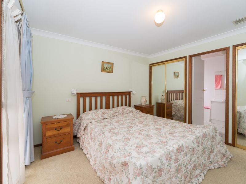 4 Baringa Place, Tamworth NSW 2340