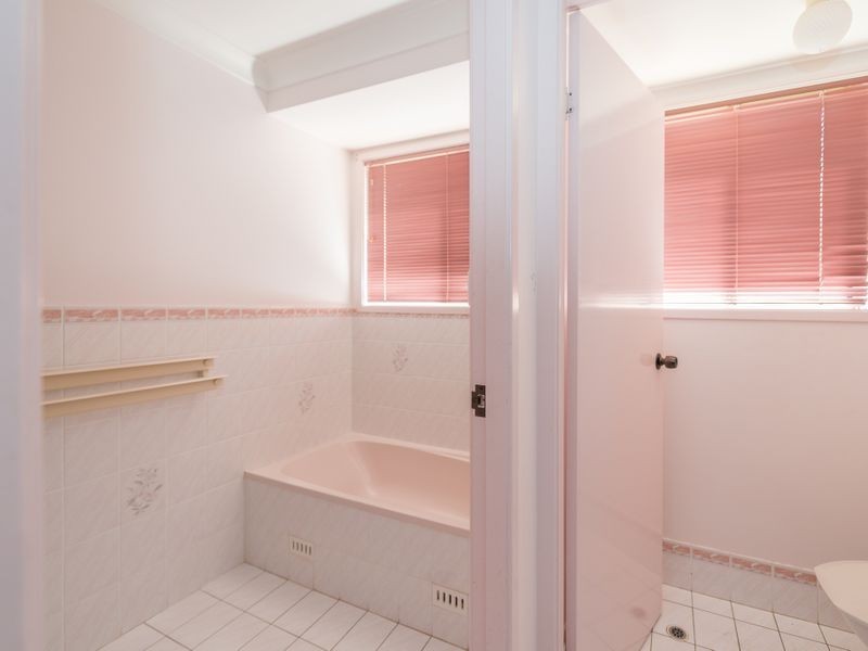 9 Narine Close, Tamworth NSW 2340