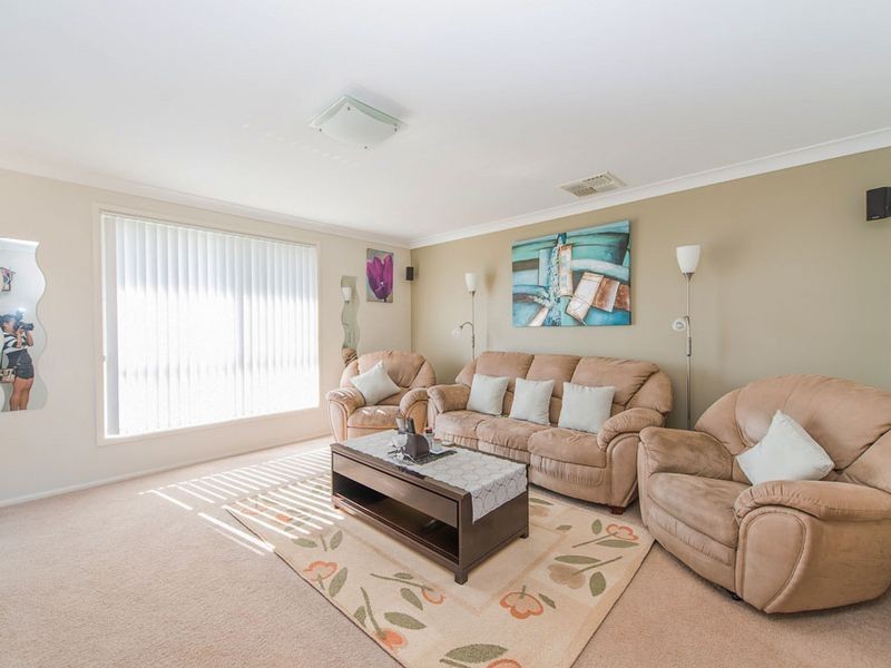 15 Lindsay Road, Westdale NSW 2340