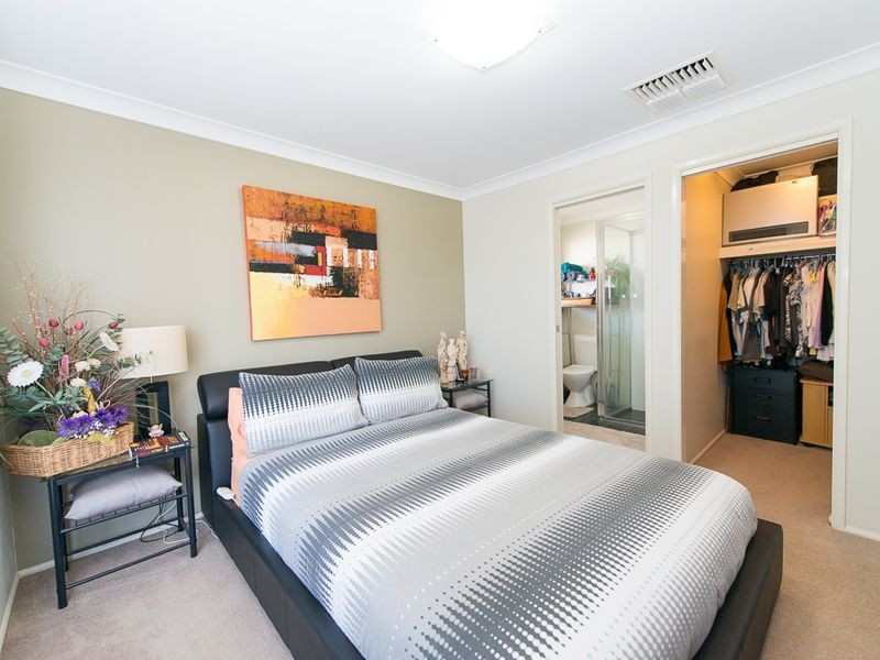 15 Lindsay Road, Westdale NSW 2340