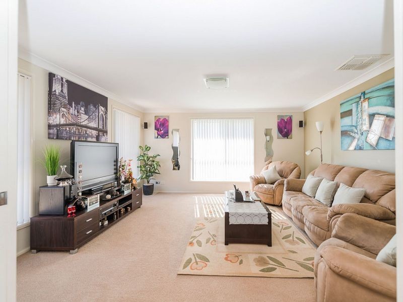 15 Lindsay Road, Westdale NSW 2340