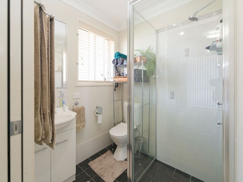 15 Lindsay Road, Westdale NSW 2340