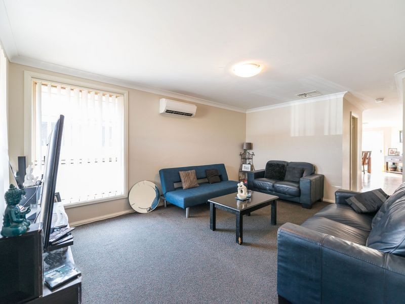 4 Tasman Place, Tamworth NSW 2340