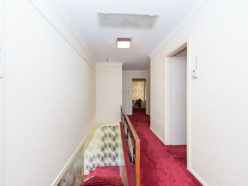 70 Croydon Avenue, Tamworth NSW 2340