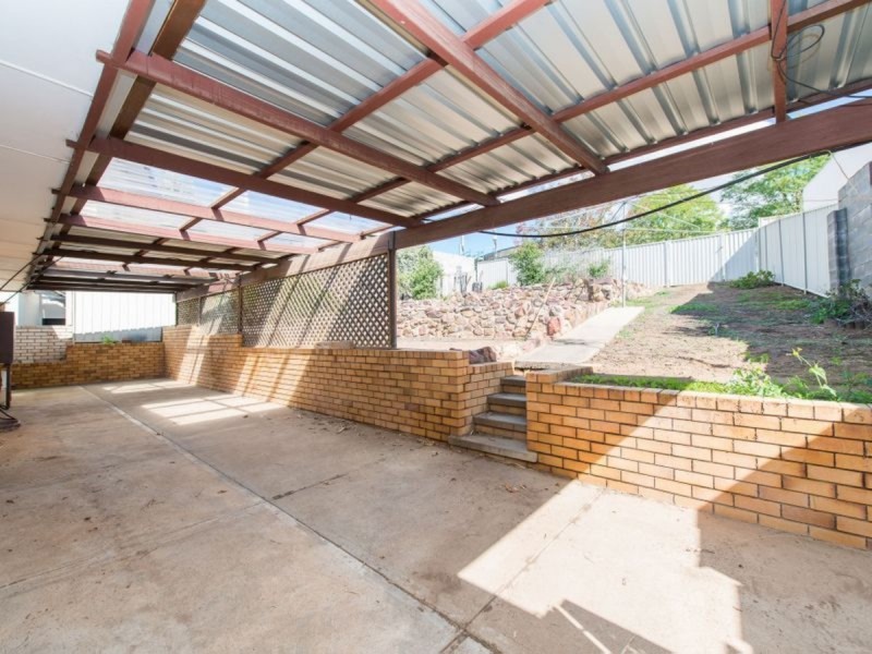 70 Croydon Avenue, Tamworth NSW 2340