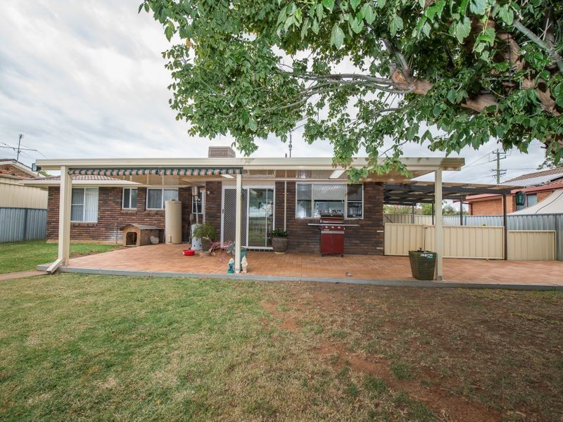 4 Melissa Avenue, Calala NSW 2340