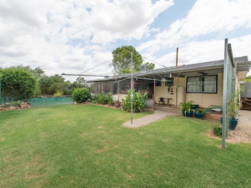 5 Railway Street, Tamworth NSW 2340
