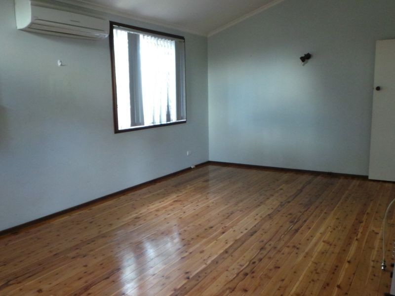 69 Edward Street, Tamworth NSW 2340