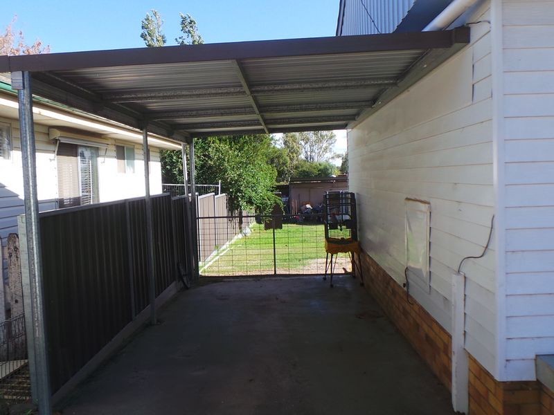 9 Gladys Street, Tamworth NSW 2340