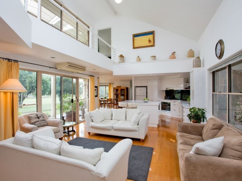 4 Cobb & Co Circuit, Tamworth NSW 2340