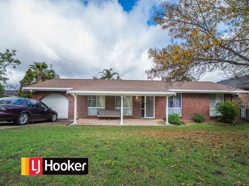 15 Brolga Way, Oxley Vale NSW 2340
