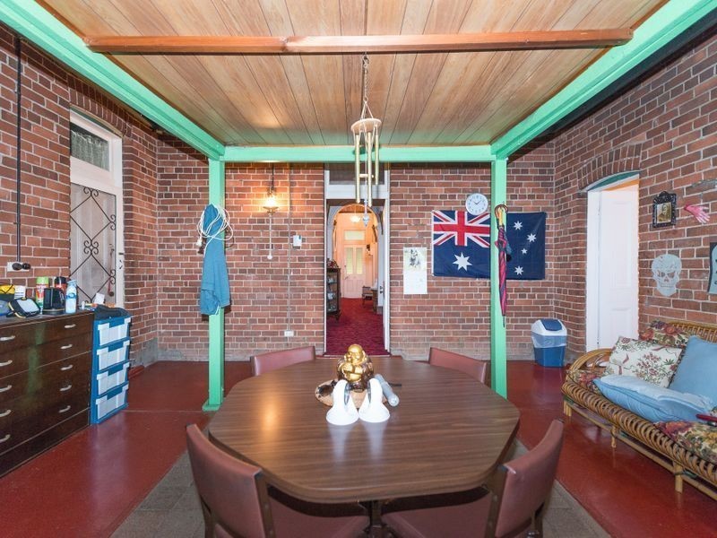 130 Carthage Street, Tamworth NSW 2340