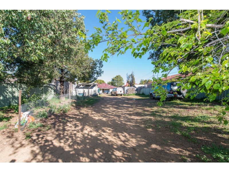 77 Mathews Street, Tamworth NSW 2340