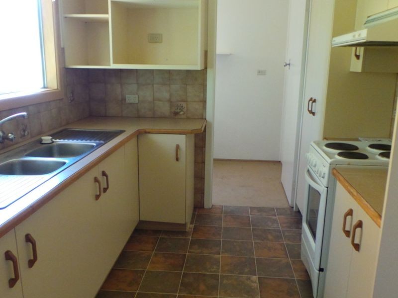 7 Sapphire Crescent, Tamworth NSW 2340