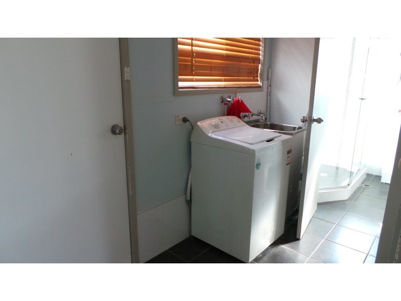 2/95 Piper Street, Tamworth NSW 2340