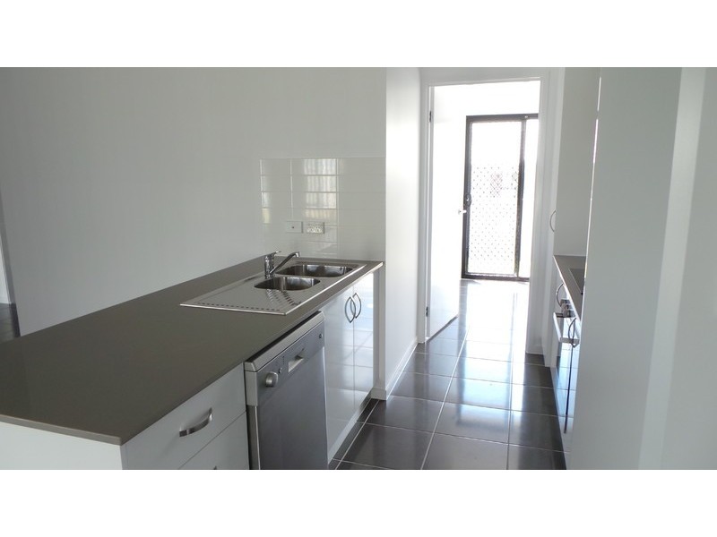 16 Drakeford Street, Tamworth NSW 2340