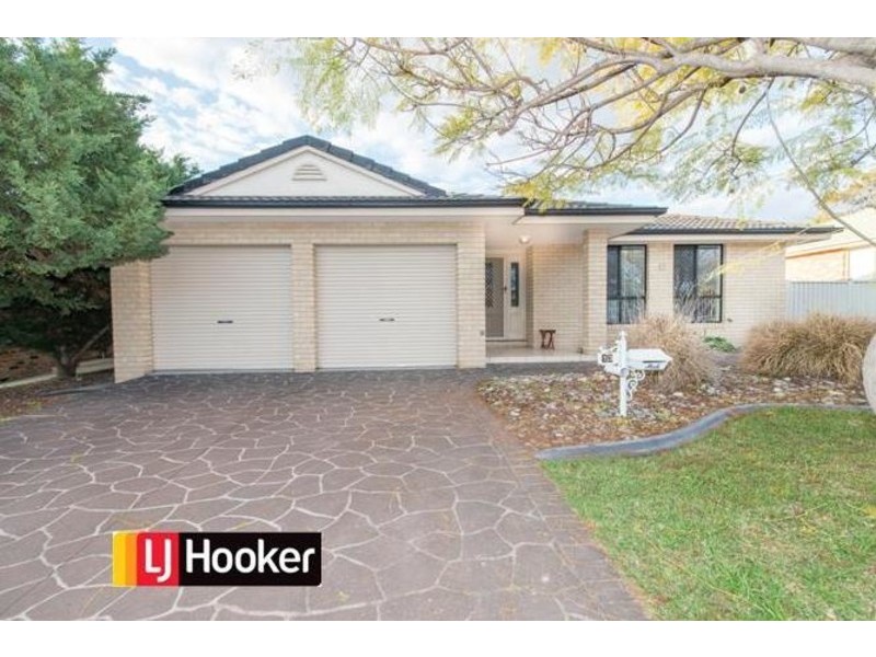 13 Wahroonga Drive, Hillvue NSW 2340