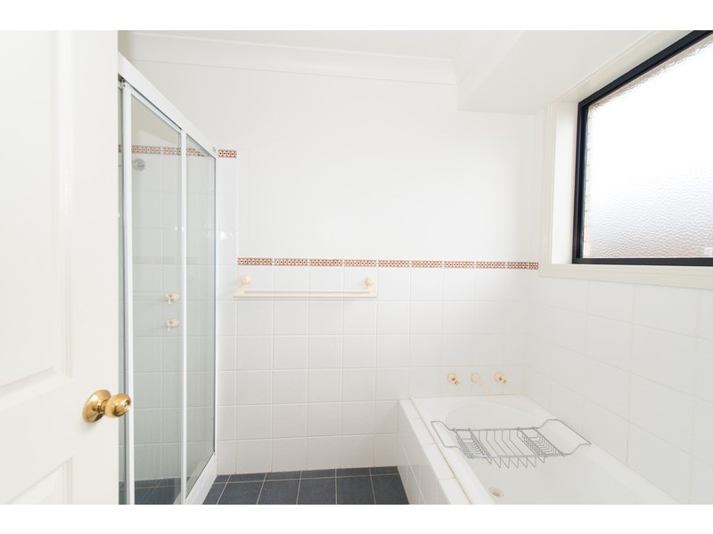 13 Wahroonga Drive, Hillvue NSW 2340