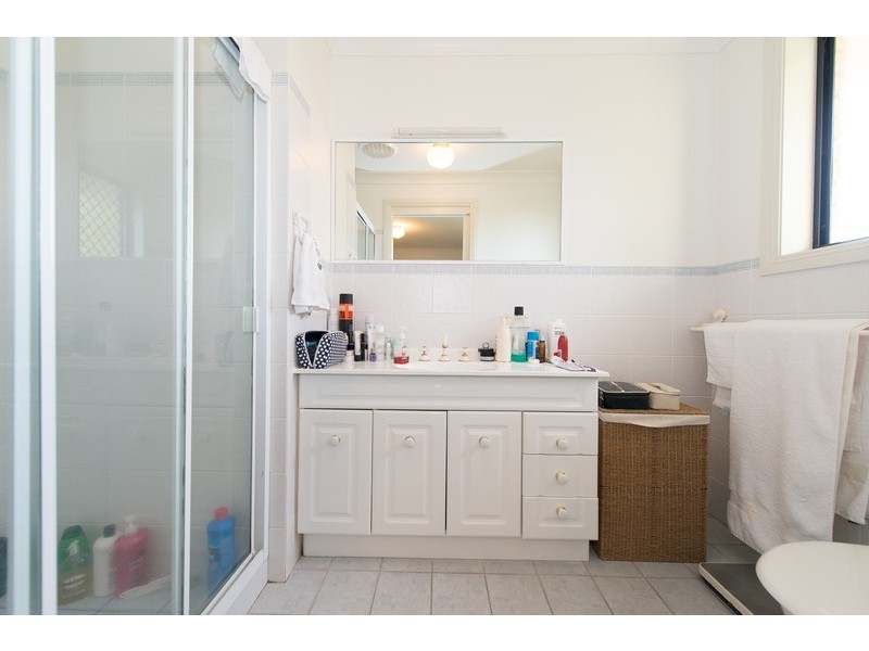 13 Wahroonga Drive, Hillvue NSW 2340